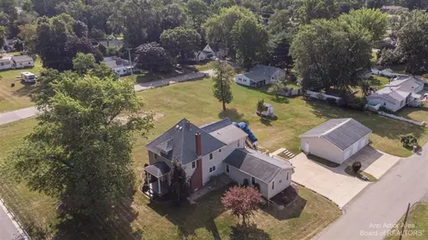 1205 E Mcdevitt, Jackson, MI 49203 photo 72