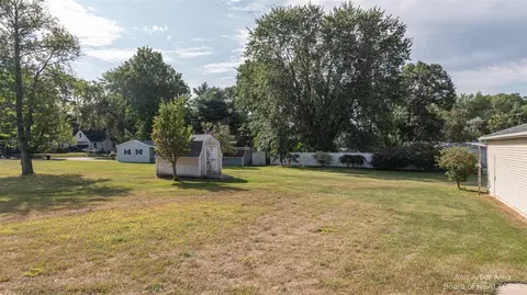 1205 E Mcdevitt, Jackson, MI 49203 photo 67