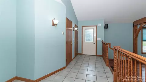 1205 E Mcdevitt, Jackson, MI 49203 photo 13