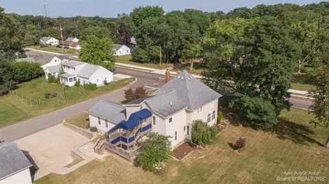 1205 E Mcdevitt, Jackson, MI 49203 photo 4