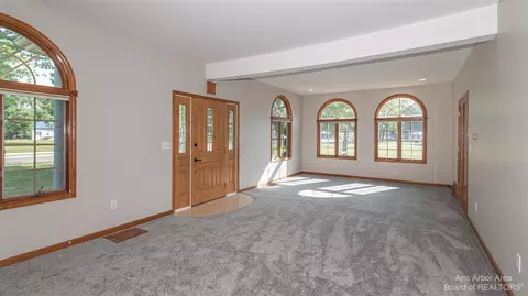 1205 E Mcdevitt, Jackson, MI 49203 photo 34