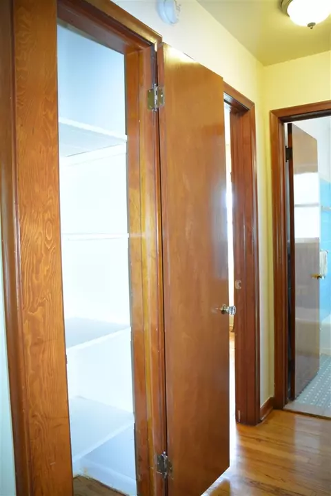 3350 Cadillac, Wayne, MI 48184 photo 13