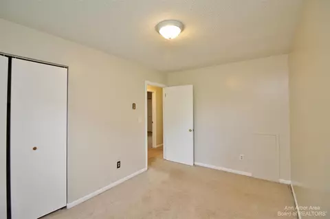 4648 Dexter Pinckney, Dexter, MI 48130 photo 19