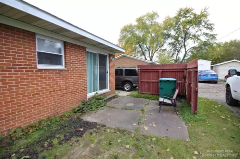 4648 Dexter Pinckney, Dexter, MI 48130 photo 28