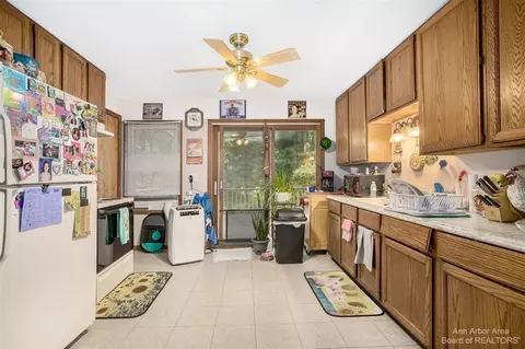 14180 N Territorial, Gregory, MI 48137 photo 6