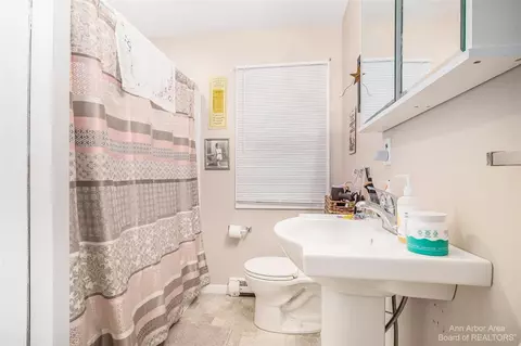 14180 N Territorial, Gregory, MI 48137 photo 9