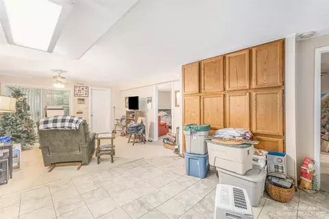 14180 N Territorial, Gregory, MI 48137 photo 16