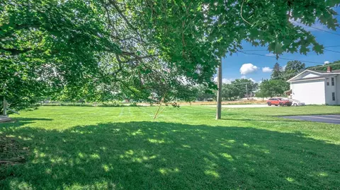 211 W Henry, Saline, MI 48176 photo 42