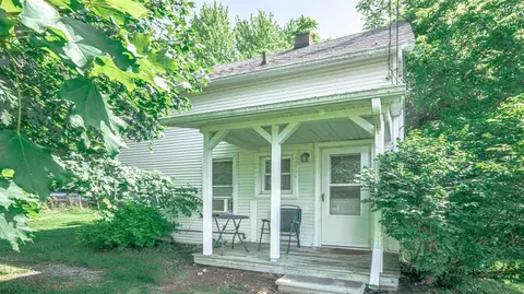 211 W Henry, Saline, MI 48176 photo 5