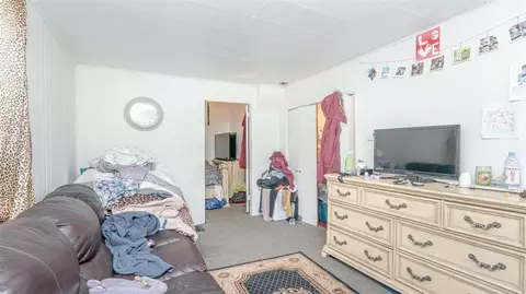 211 W Henry, Saline, MI 48176 photo 16