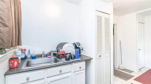 211 W Henry, Saline, MI 48176 photo 35
