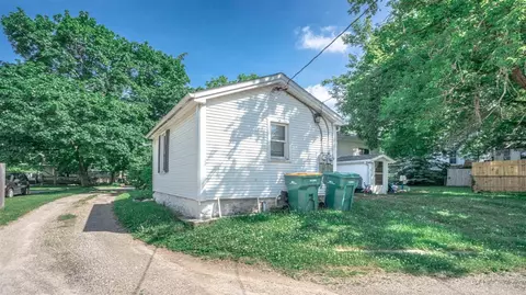 211 W Henry, Saline, MI 48176 photo 22