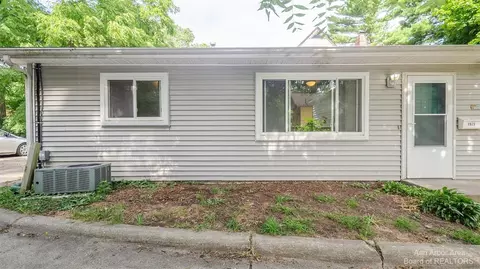1923 Dexter, Ann Arbor, MI 48103