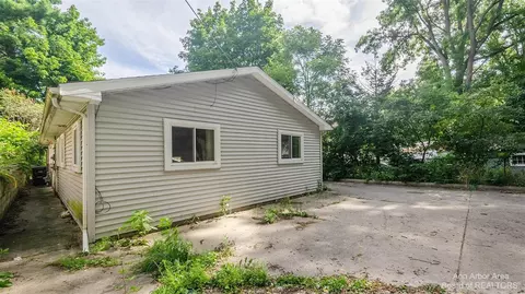 1923 Dexter, Ann Arbor, MI 48103 photo 23