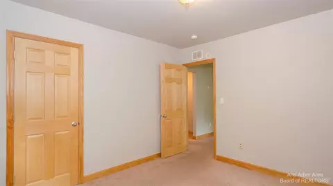 1923 Dexter, Ann Arbor, MI 48103 photo 14