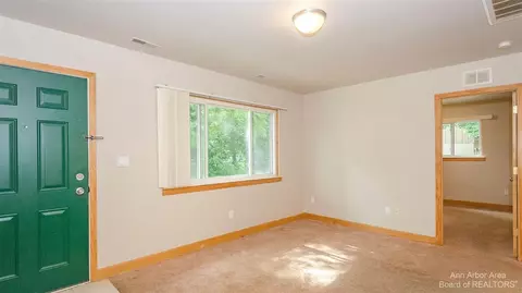 1923 Dexter, Ann Arbor, MI 48103 photo 6