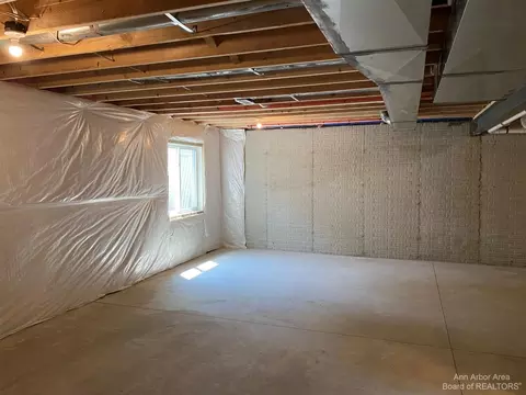 5733 Trail #20, Update, MI 48189 photo 22