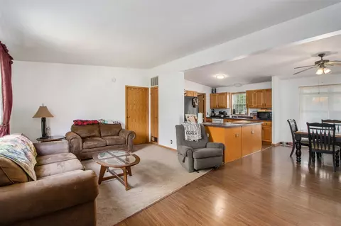 374 Kenneth, Plainwell, MI 49080 photo 14