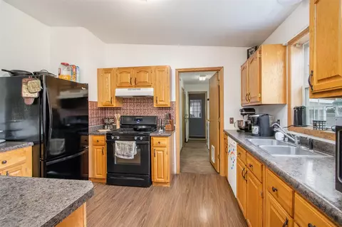 374 Kenneth, Plainwell, MI 49080 photo 10