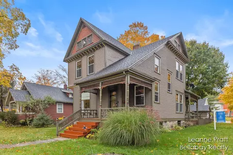 138 W Walnut, Hastings, MI 49058
