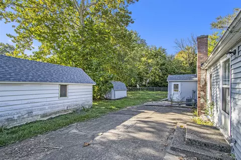 894 Riverview, Plainwell, MI 49080 photo 21