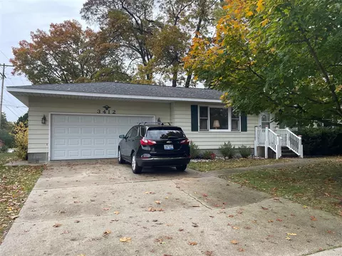 3412 Hiawatha, Norton Shores, MI 49441