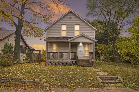 337 Dickinson, Grand Rapids, MI 49507