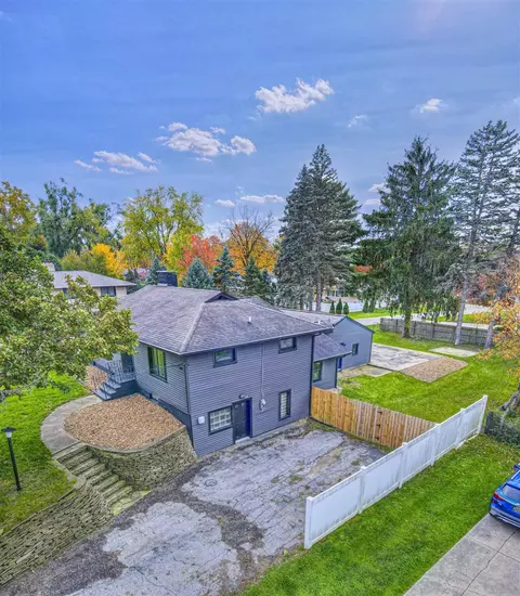 2270 Maple, Jackson, MI 49203 photo 37