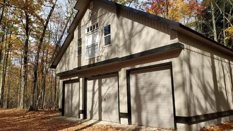 N Ridge Road, Pentwater, MI 49449