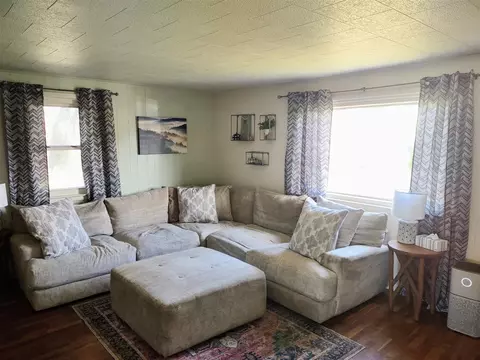 4084 Donnely, Jackson, MI 49201 photo 2