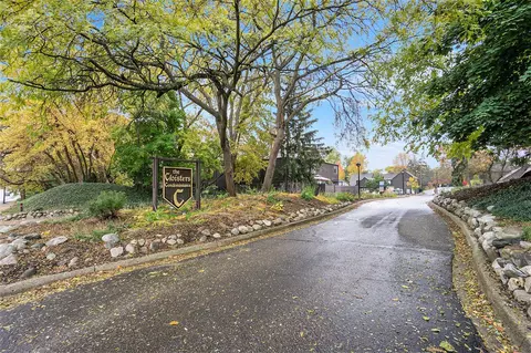 231 Durness #D, Kalamazoo, MI 49006