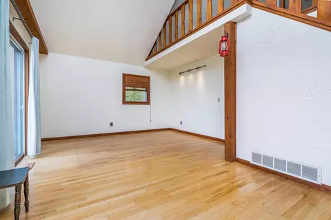 10715 W Q, Mattawan, MI 49071 photo 9