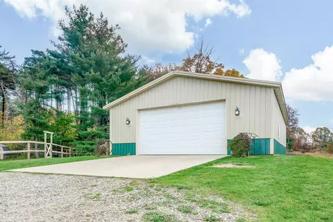 10715 W Q, Mattawan, MI 49071 photo 4