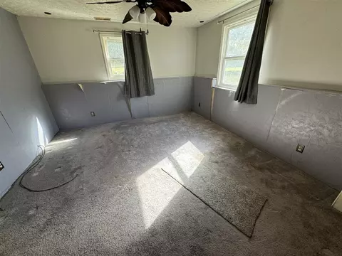 4701 N Grow, Stanton, MI 48888 photo 12