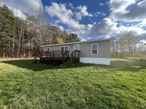 5532 102nd, Grand Junction, MI 49056