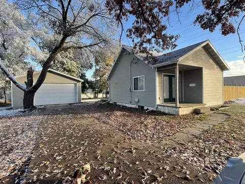 123 44th, Wyoming, MI 49548
