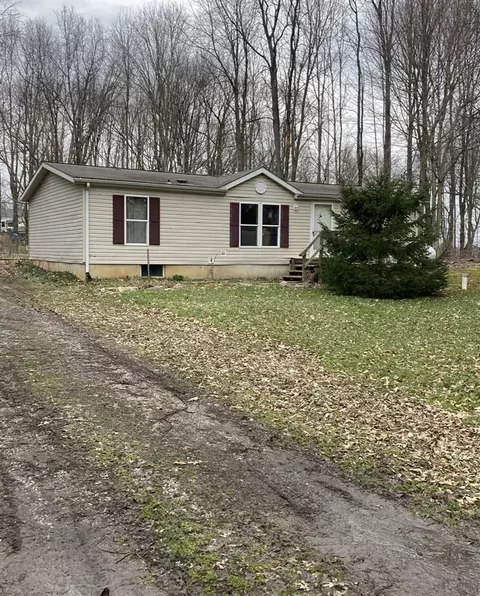 14014 Devereaux, Albion, MI 49224