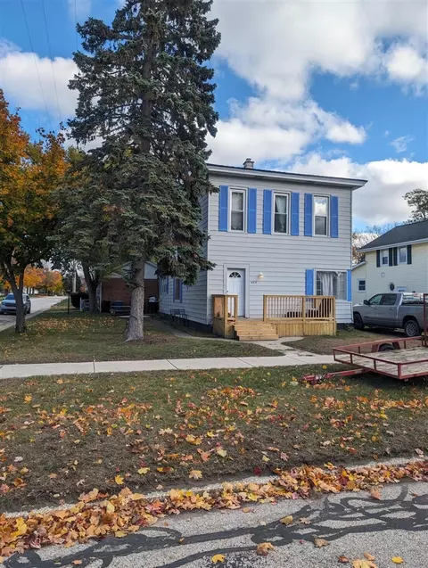 420 N Rath, Ludington, MI 49431