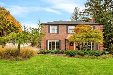34 Bel Air, Grand Rapids, MI 49503