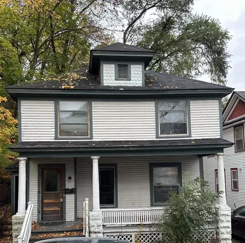426 Bellevue, Kalamazoo, MI 49007