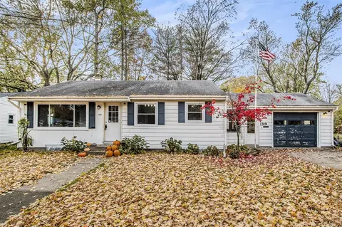 1319 Manor, Kalamazoo, MI 49006