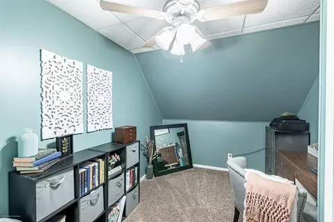 412 S Broas, Belding, MI 48809 photo 22