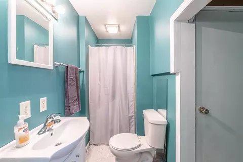 412 S Broas, Belding, MI 48809 photo 25