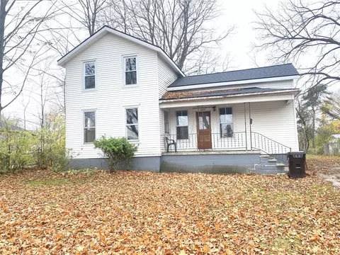 626 Division, Big Rapids, MI 49307