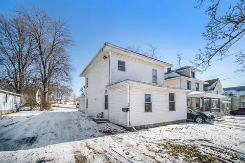 521 Steward, Jackson, MI 49201