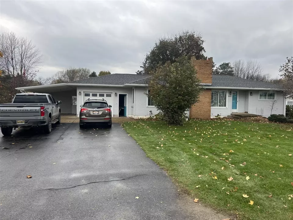 4911 S S Grn, Fremont, MI 49412 23 Photos Movoto