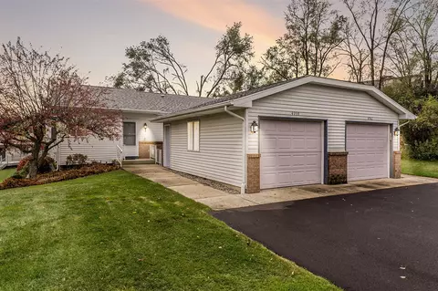 4959 North Vly, Grand Rapids, MI 49525