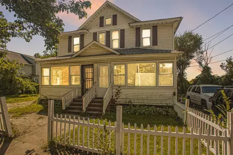 1330 E Michigan, Kalamazoo, MI 49048