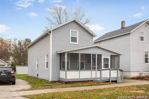 422 Jackson, Grand Haven, MI 49417