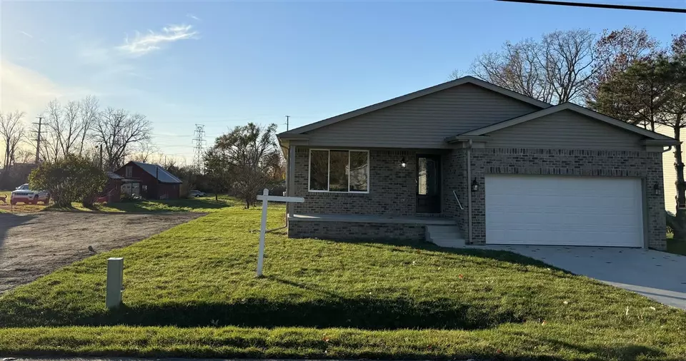 5110 Lathrop, Trenton, MI 48183 26 Photos Movoto